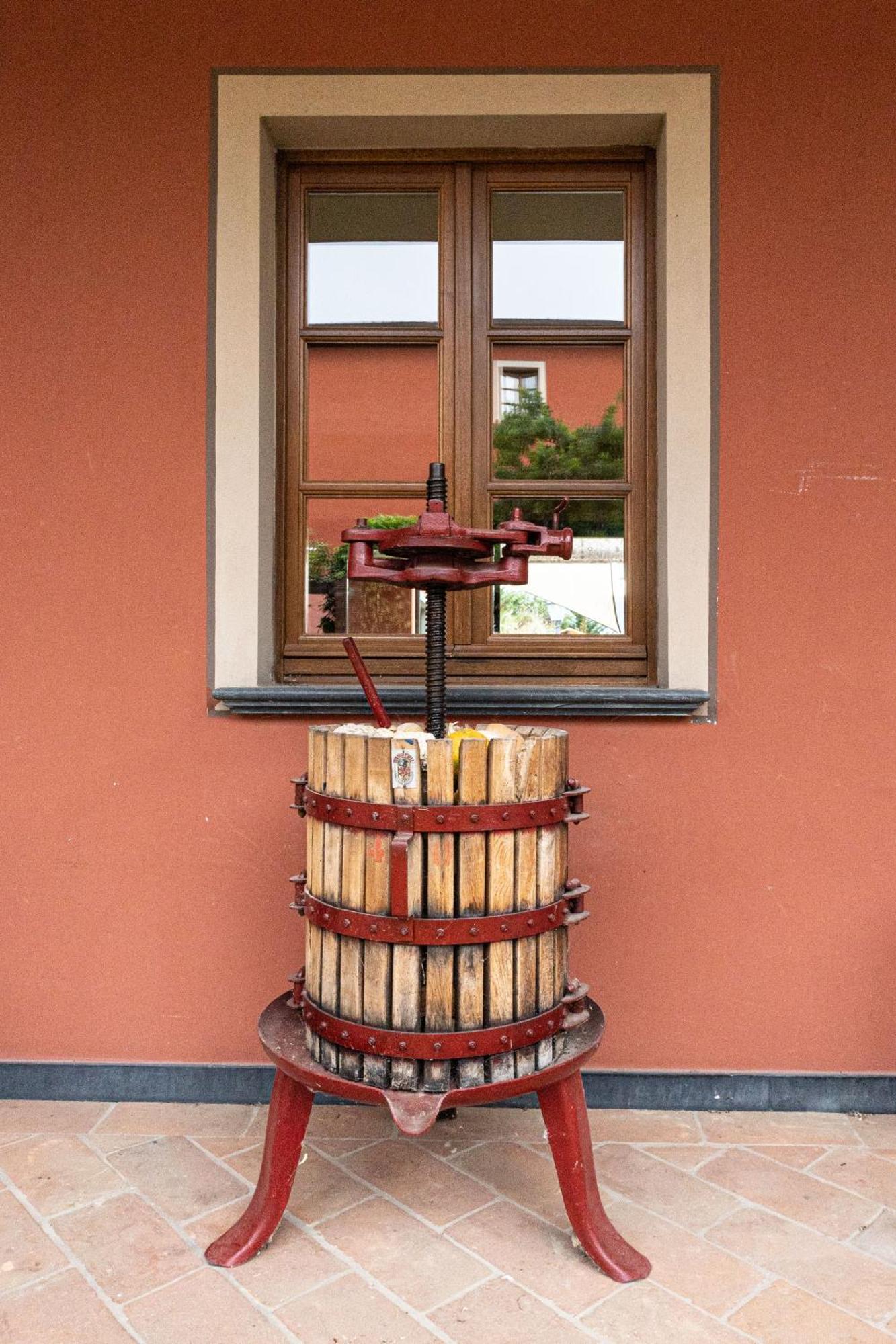 Albergo La Luna Sarzana Exterior foto